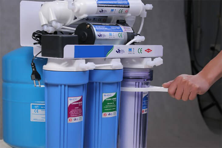 Lõi lọc bám nhiều cặn bẩn nên bị tắc nghẽn